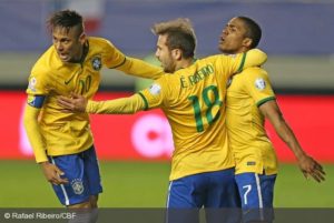 Jogador marcou o gol da vitória brasileira contra o Peru na Copa América (Foto: Rafael Ribeiro/CBF)