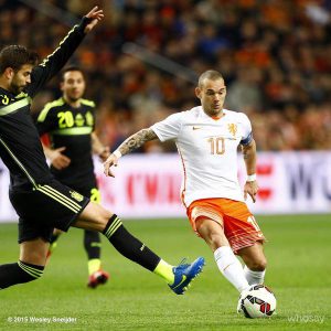 O cracaço Sneijder pela Holanda (Foto: Reprodução/twitter.com)