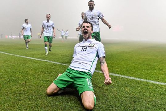 Irlanda vence a repescagem contra a Bósnia na Eurocopa